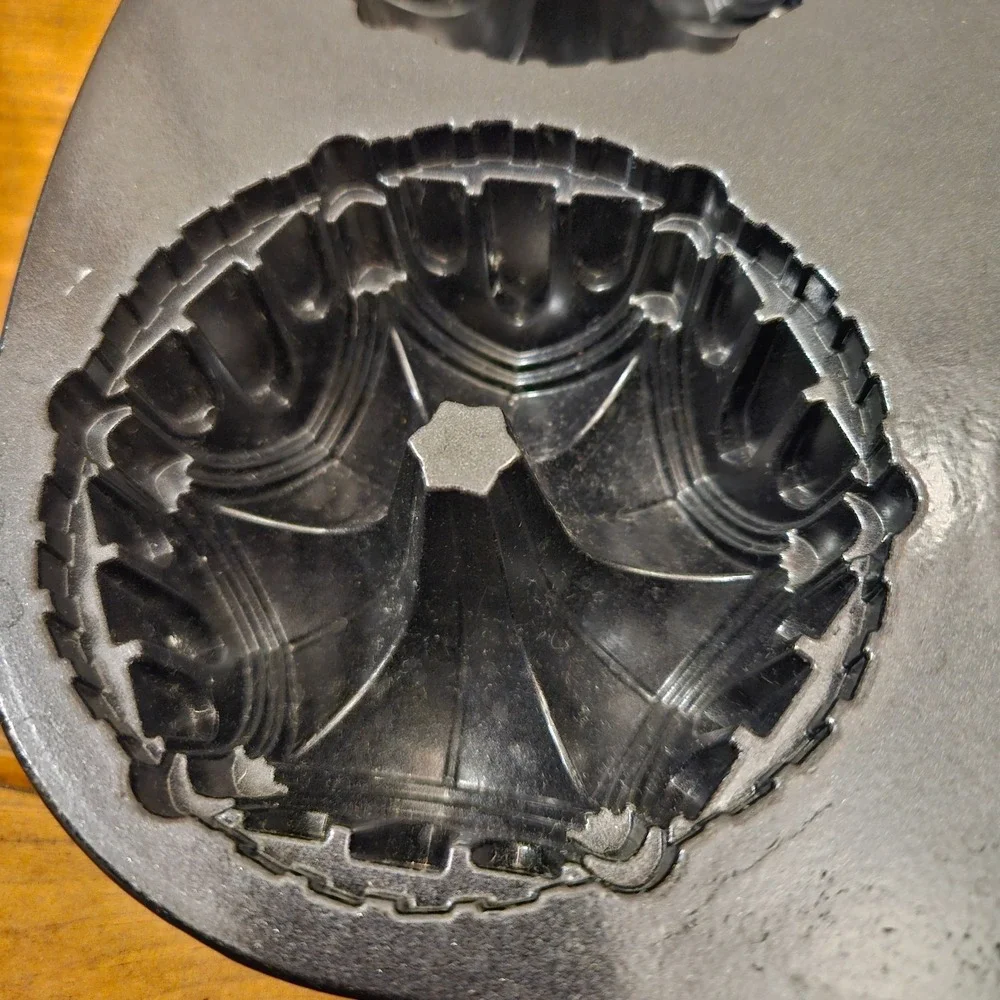 Nordic Ware Mini Bundt Cake Pan 6 Cup 3 Designs Cast Aluminum Made in USA